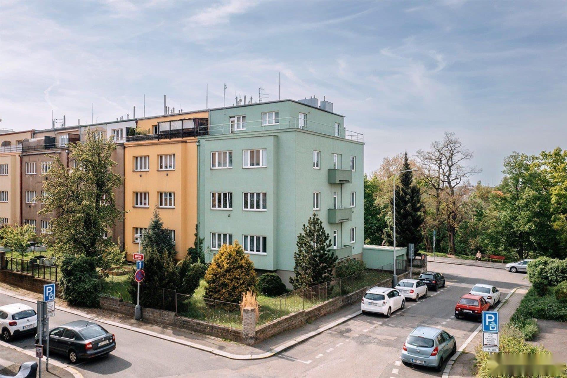 Družstevní ochoz